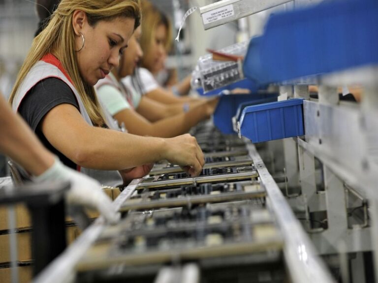 Vaga para Auxiliar de Produção